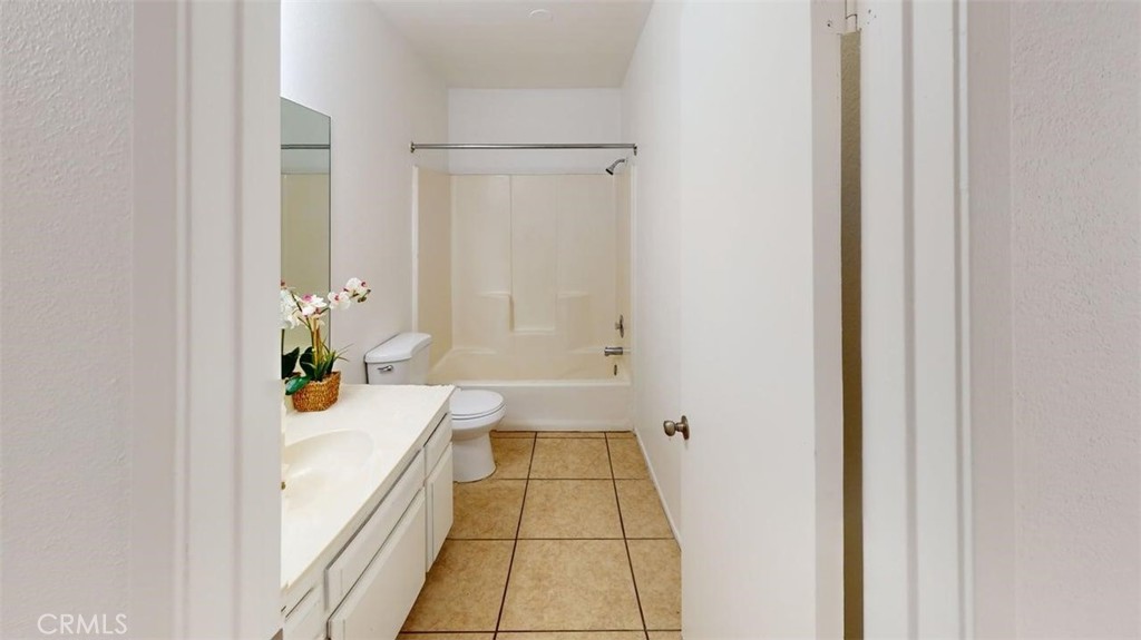 17916 Capri Street Property Photo 15