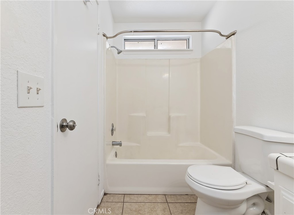 17916 Capri Street Property Photo 18
