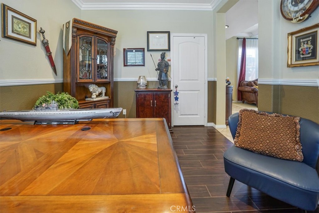 5003 Thornberry Way Property Photo 3