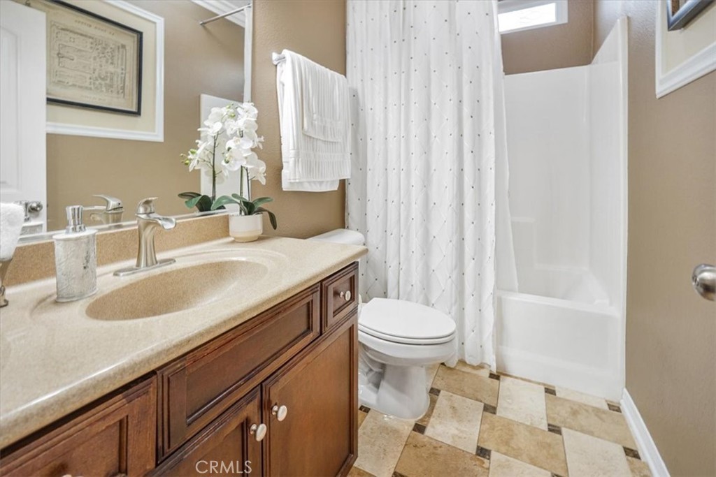 5003 Thornberry Way Property Photo 19