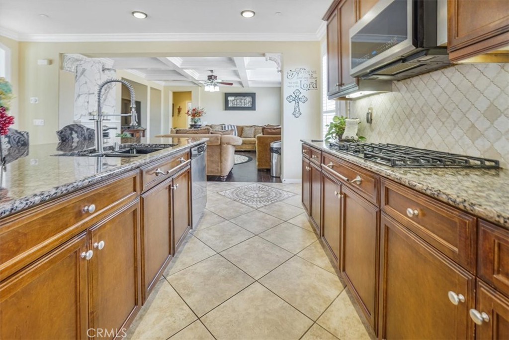 5003 Thornberry Way Property Photo 30