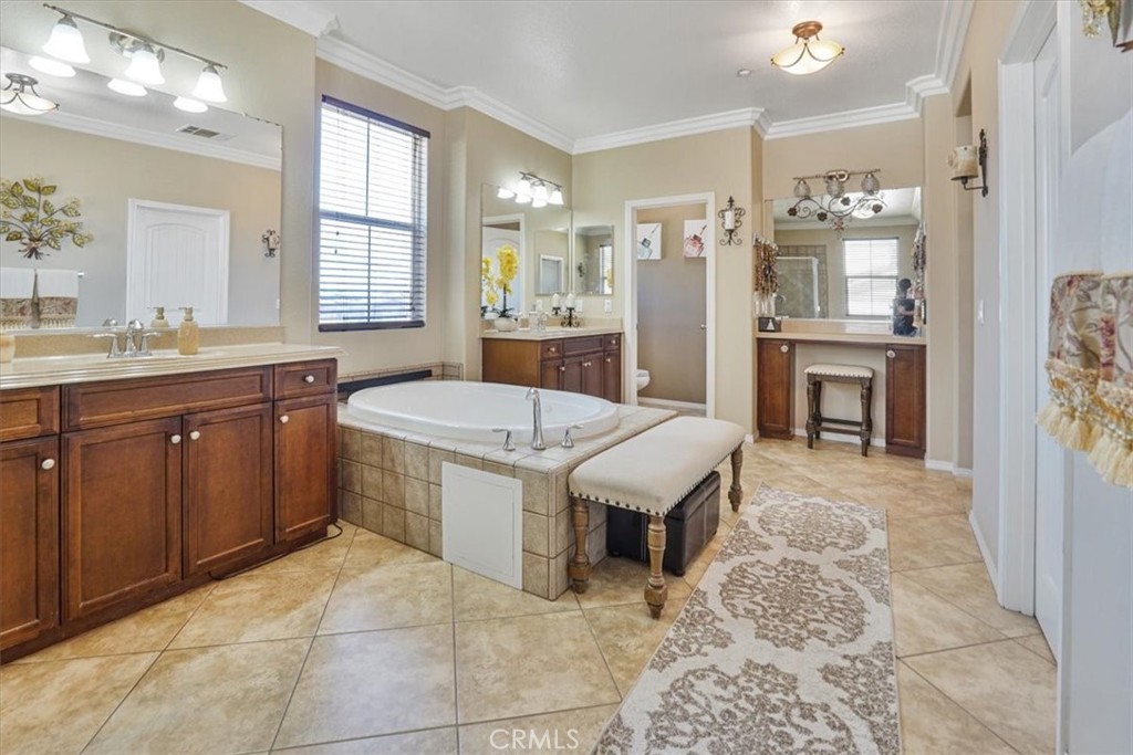 5003 Thornberry Way Property Photo 48