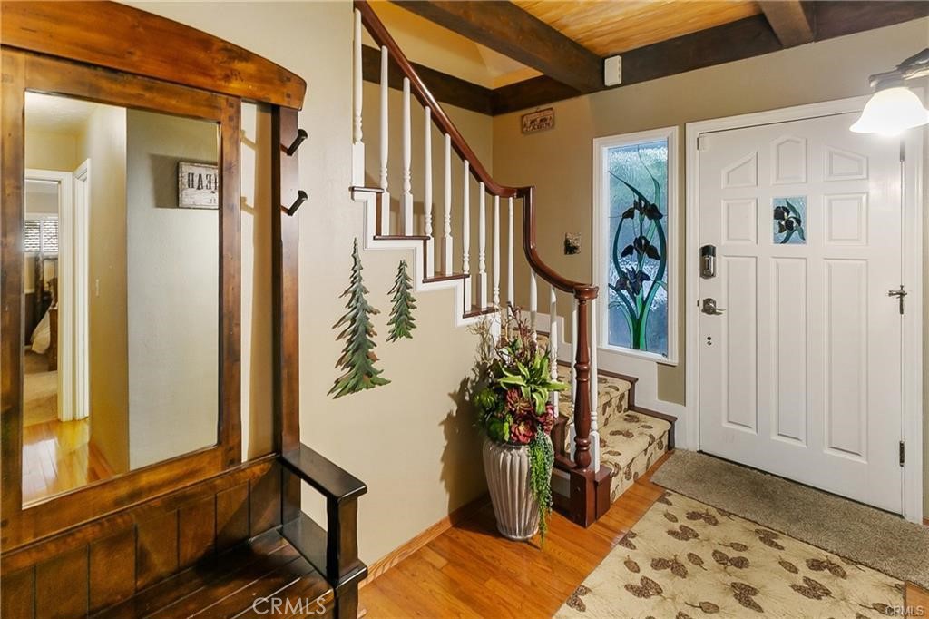 384 Primrose Circle Property Photo 5