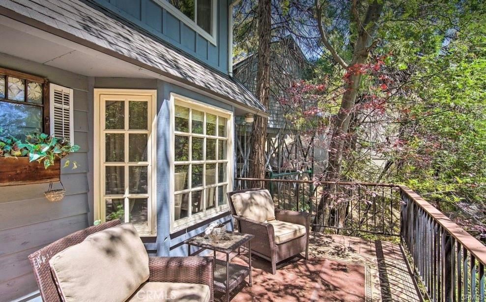 384 Primrose Circle Property Photo 14