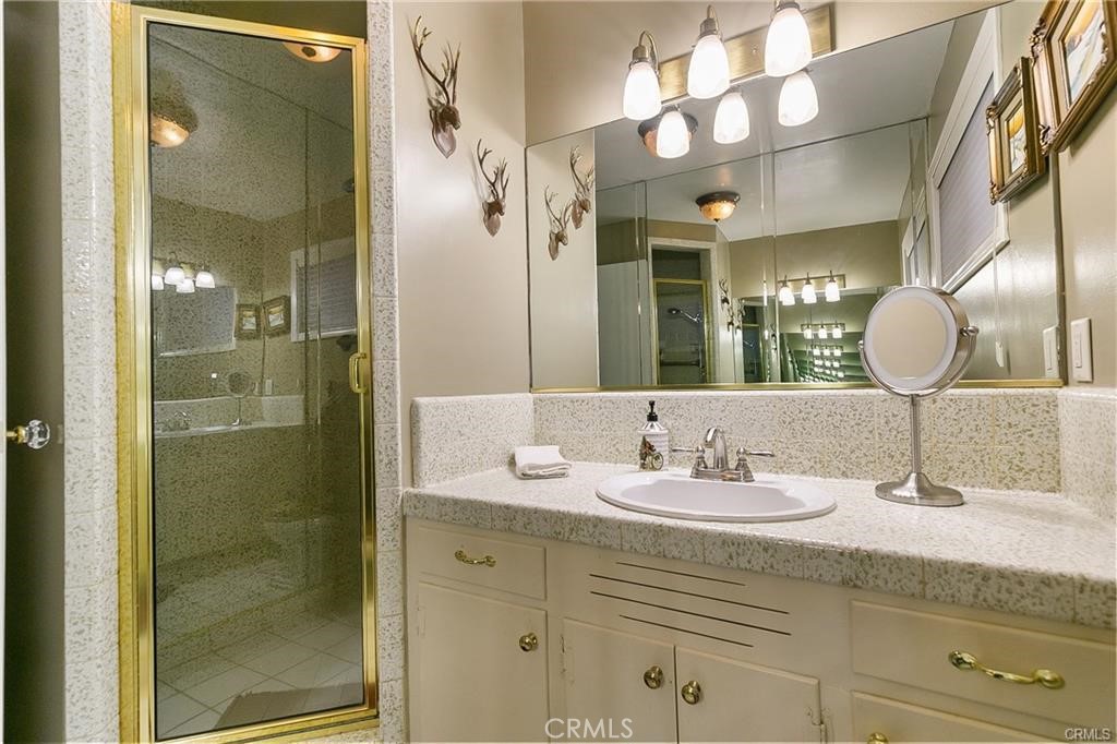 384 Primrose Circle Property Photo 23