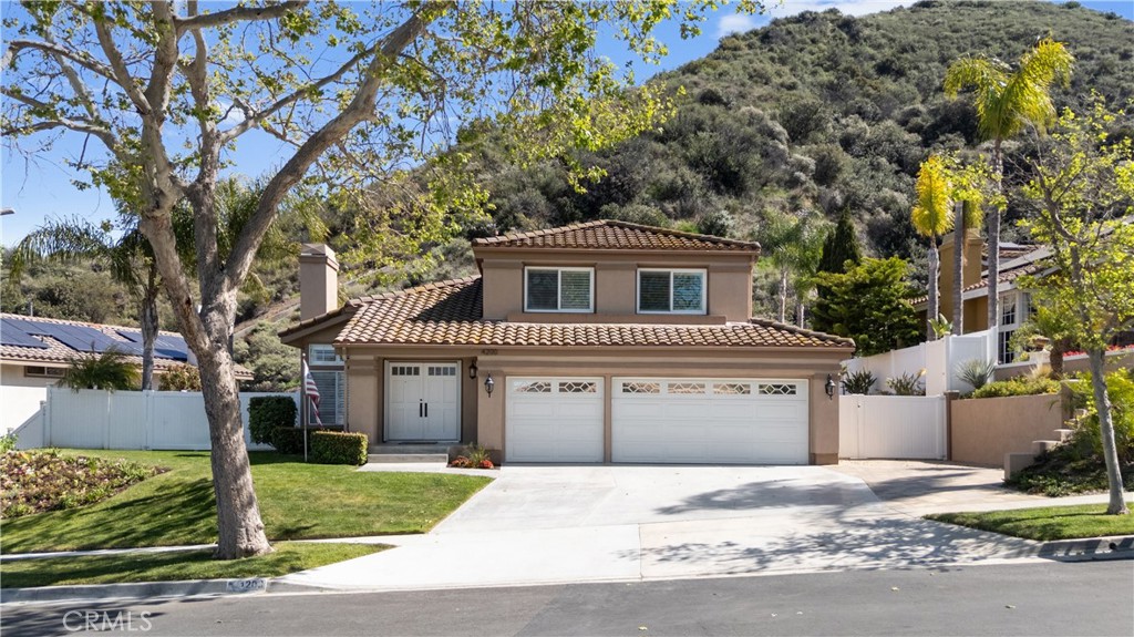 4200 San Ramon Drive Property Photo