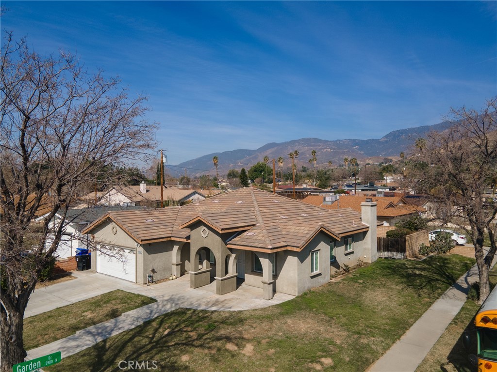 1232 E Ralston Avenue Property Photo 3