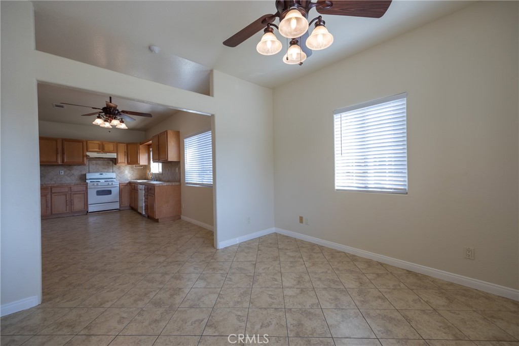 1232 E Ralston Avenue Property Photo 17