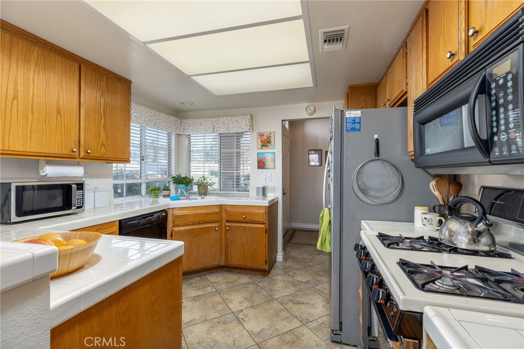 1361 Snead Street Property Photo 12