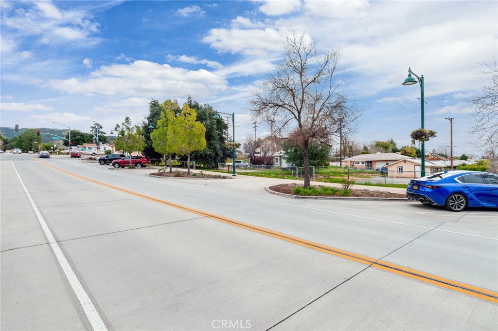 35261 Yucaipa Boulevard Property Photo 4