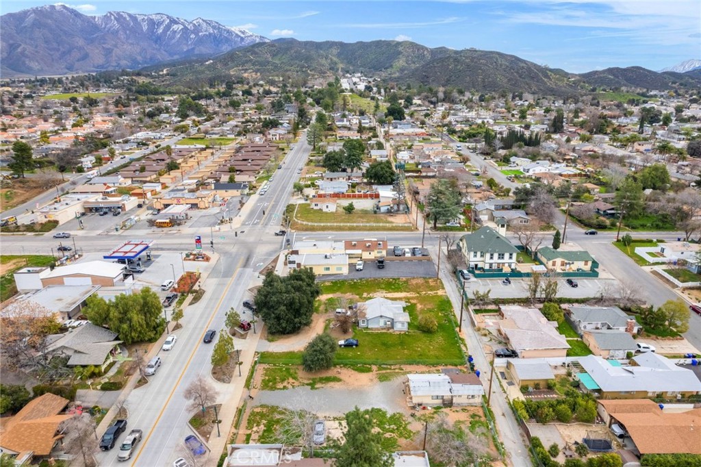 35261 Yucaipa Boulevard Property Photo 13