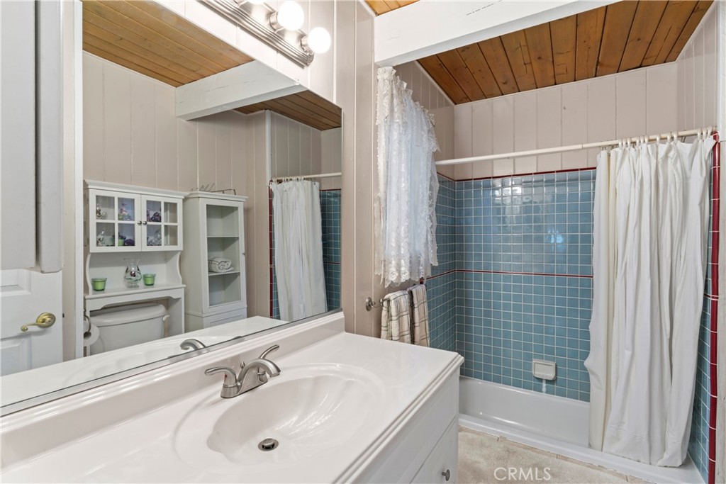 26460 Augusta Drive Property Photo 16