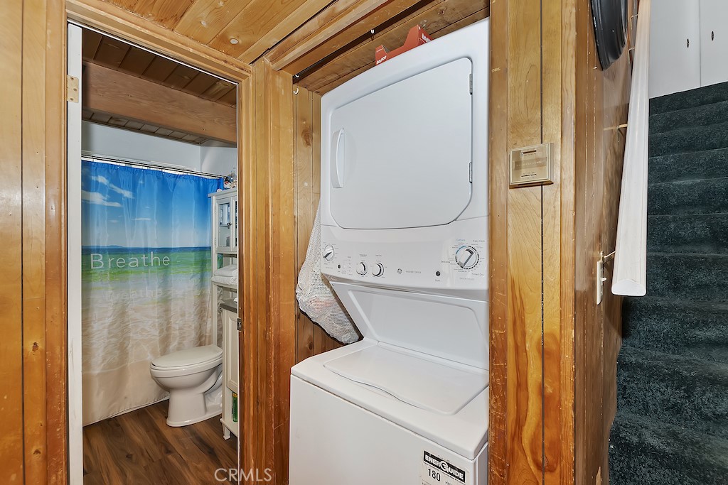 1109 Hemlock Lane Property Photo 13