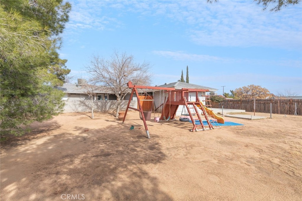 17733 Fresno Street Property Photo 29