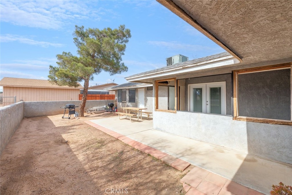 17733 Fresno Street Property Photo 32