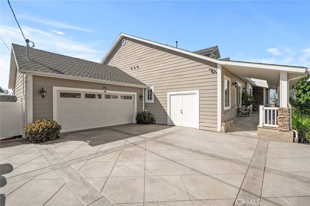 31027 E Sunset Drive N Property Photo 5