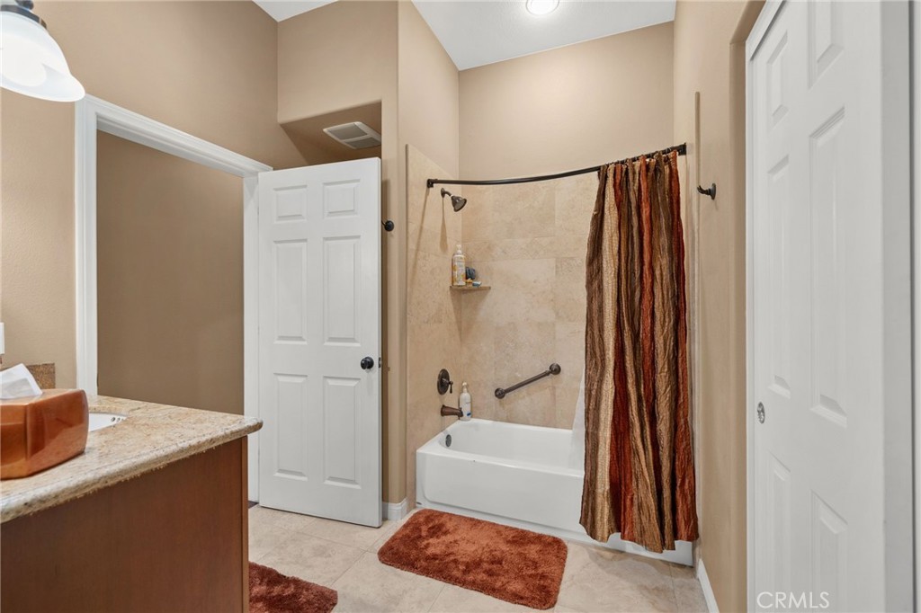 31027 E Sunset Drive N Property Photo 32