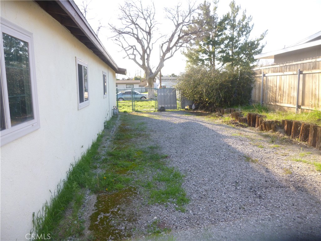5257 Carlton Street Property Photo 11