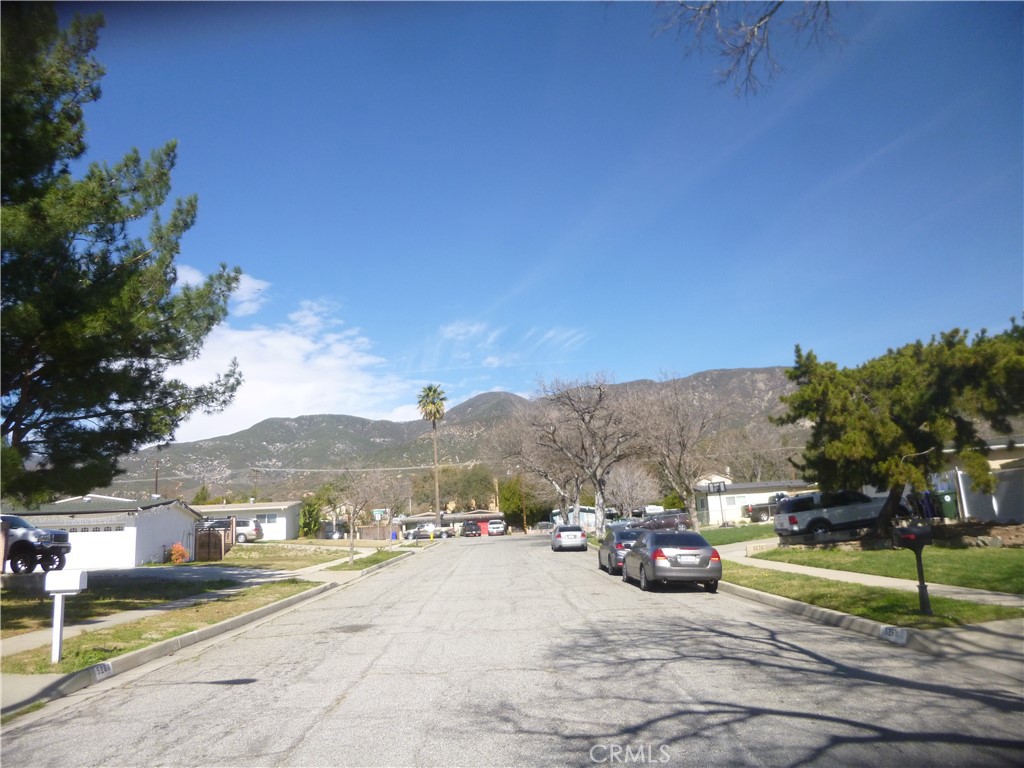5257 Carlton Street Property Photo 14