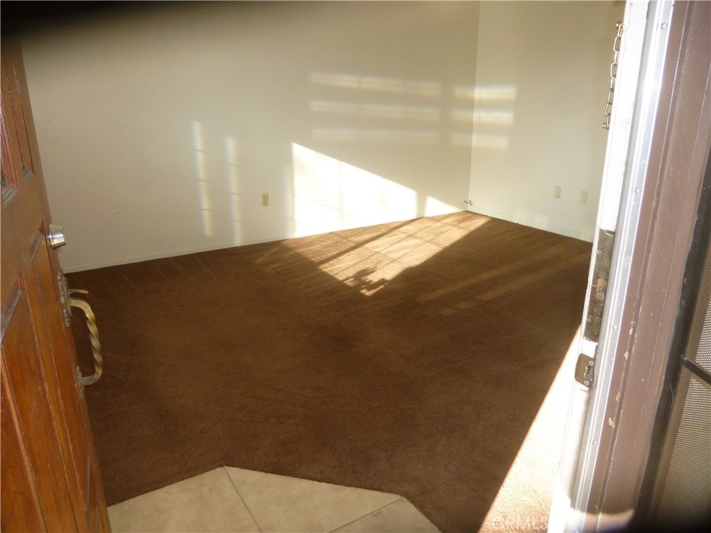5257 Carlton Street Property Photo 15