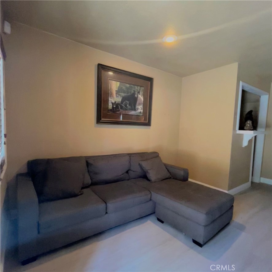 745 Sunset Lane Property Photo 2