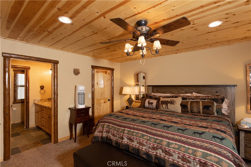 1389 Flintridge Avenue Property Photo 11