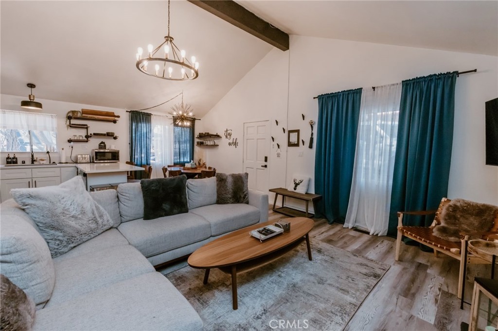 33067 Robin Lane Property Photo 5