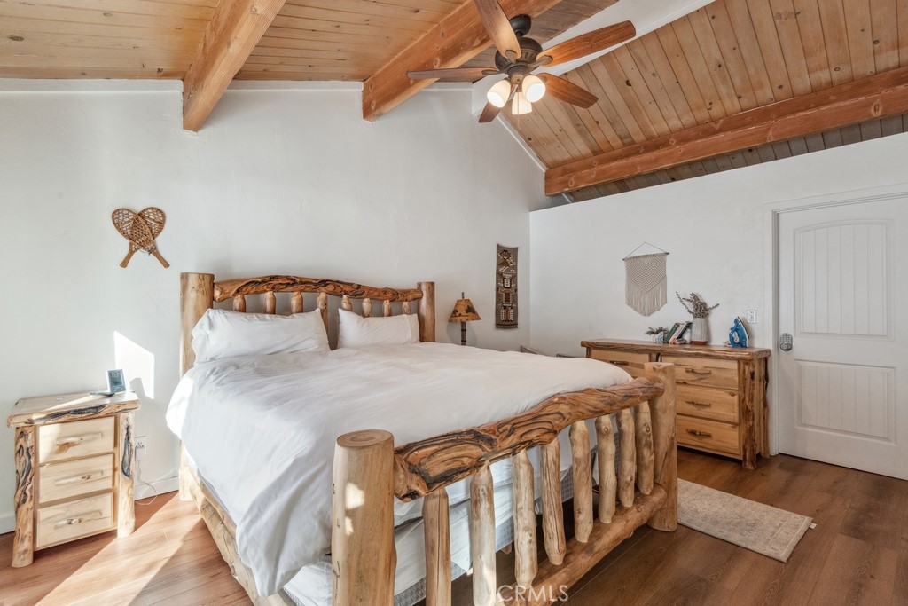 43121 Grizzly Road Property Photo 4