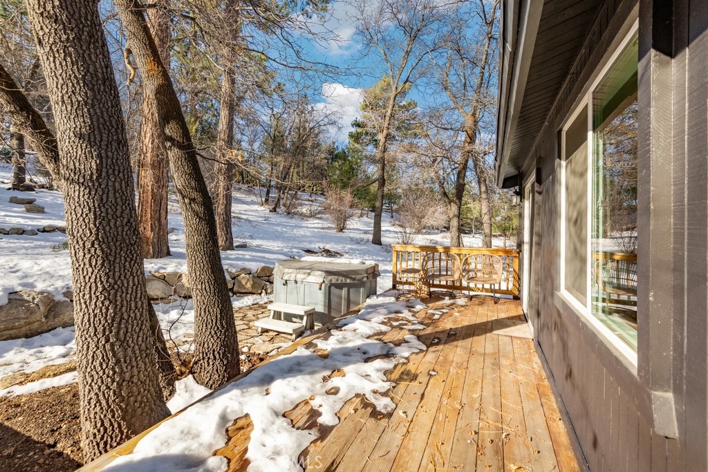 43121 Grizzly Road Property Photo 24