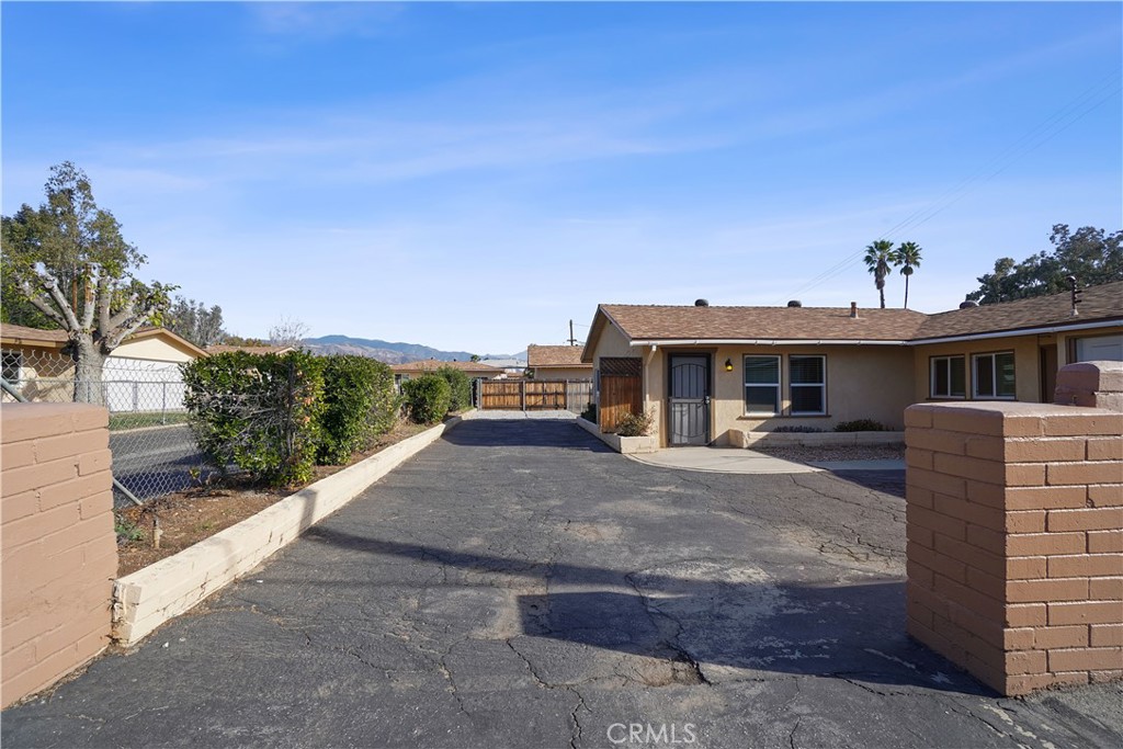 13071 4th Street Property Photo 3