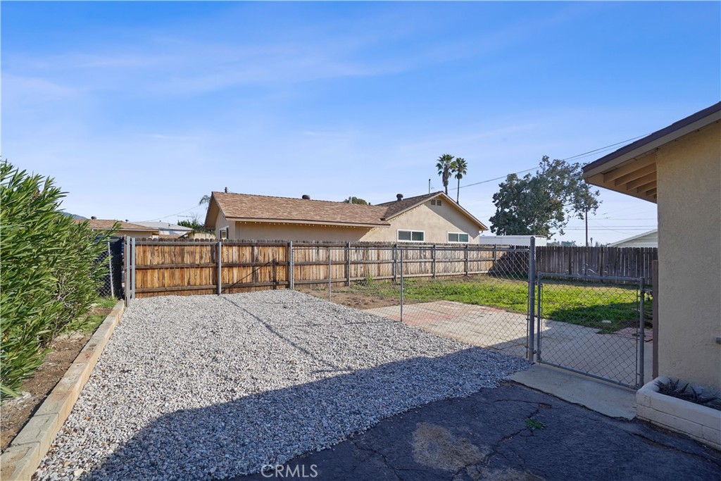 13071 4th Street Property Photo 4