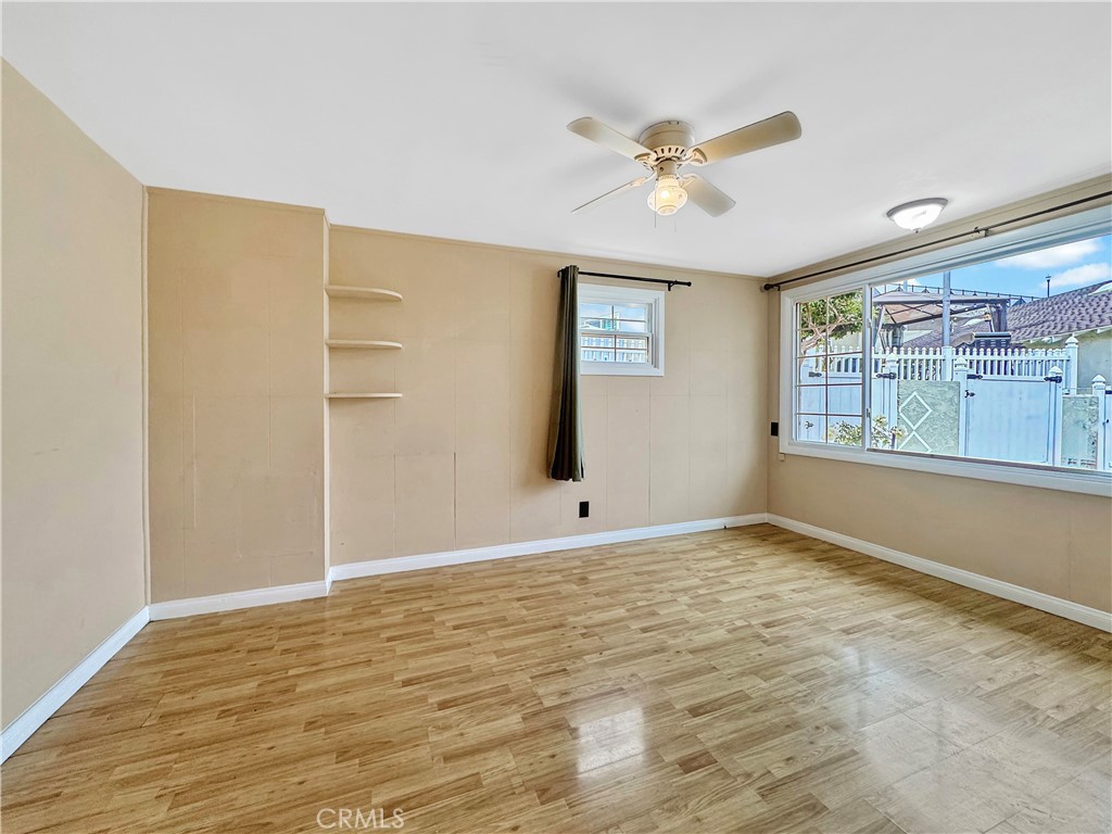 7736 Sugar Drive Property Photo 14