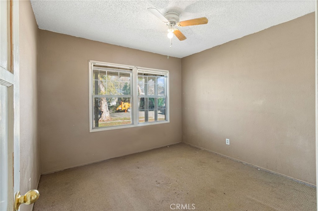 847 W 25th Street Property Photo 14