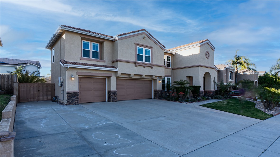 3038 Pinehurst Drive