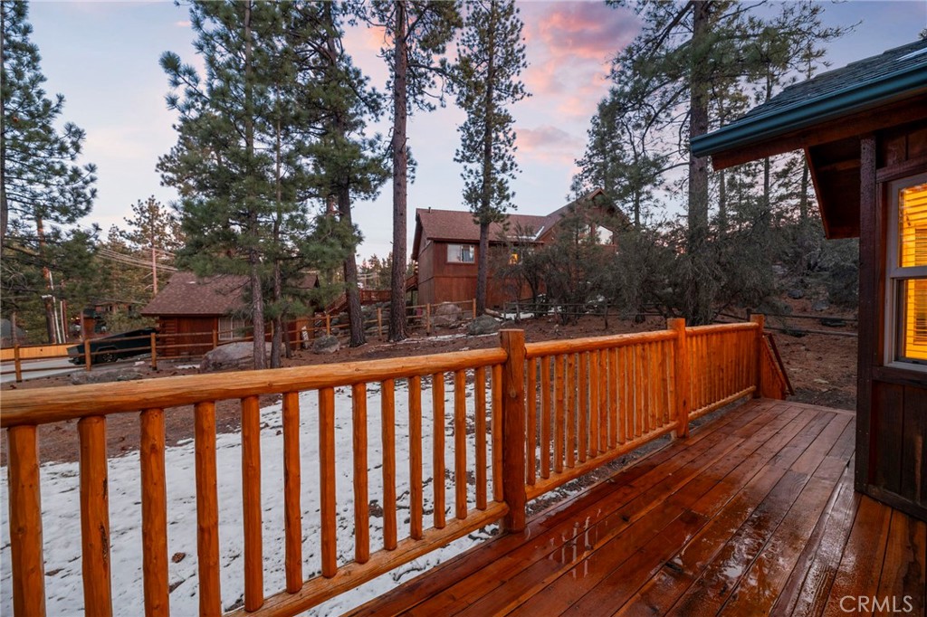 379 Fawntrail Place Property Photo 43