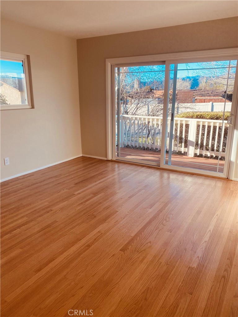 11745 Bryant Street Property Photo 7