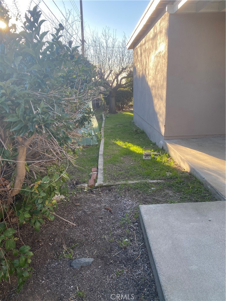 11745 Bryant Street Property Photo 26