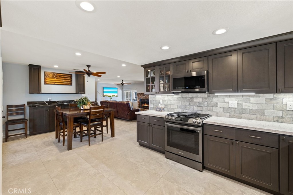12444 3rd Street Property Photo 18