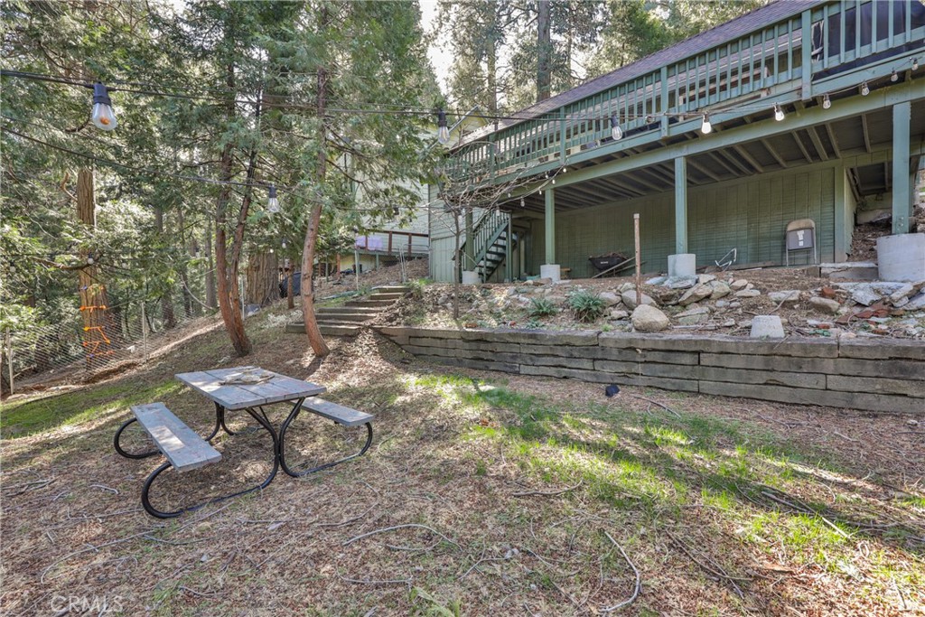 23802 Wildwood Lane Property Photo 32