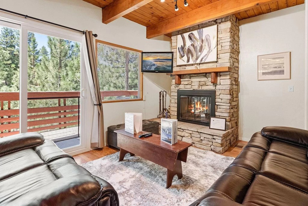 43869 Mendocino Drive Property Photo 5
