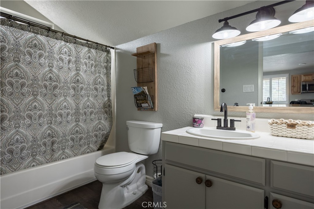 1090 Dumas Lane Property Photo 15