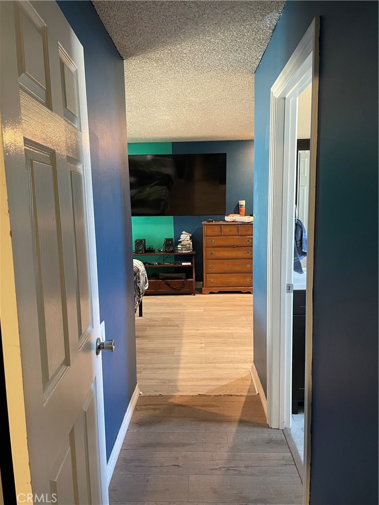 1741 Catalpa Avenue Property Photo 30