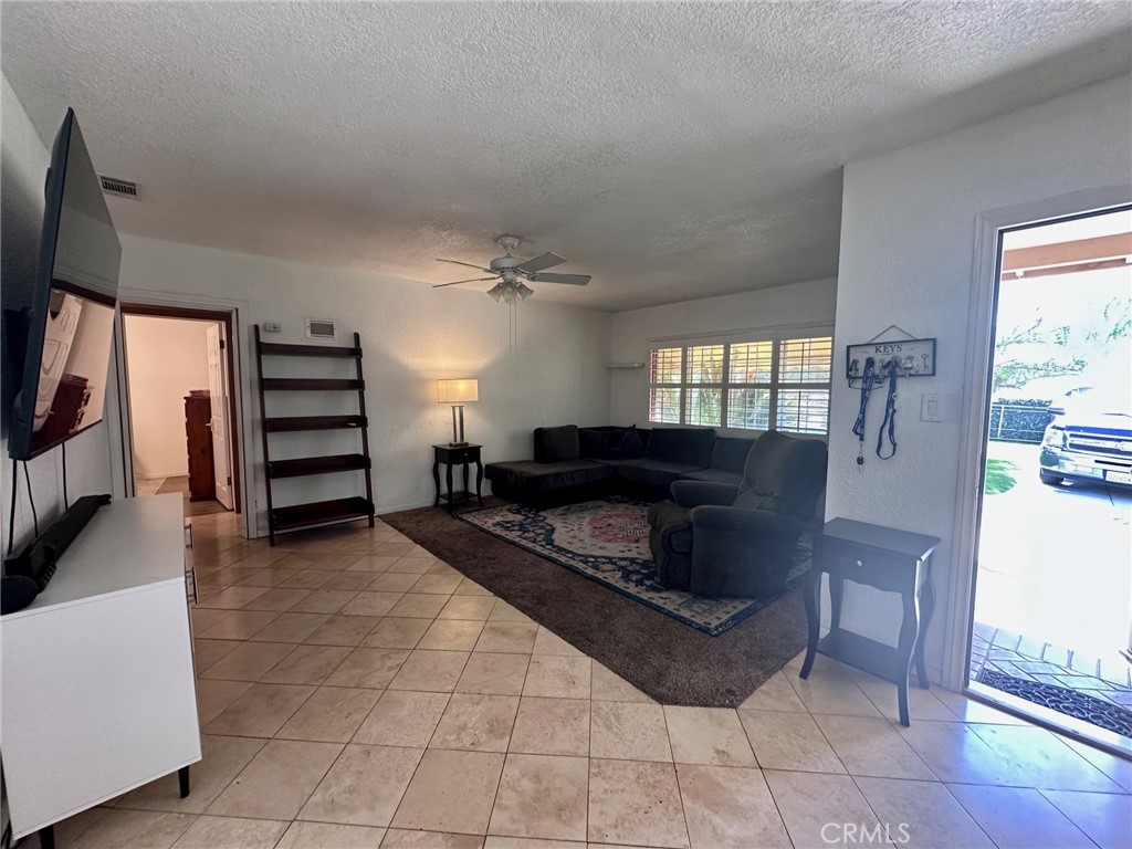 33518 Colorado Street Property Photo 8
