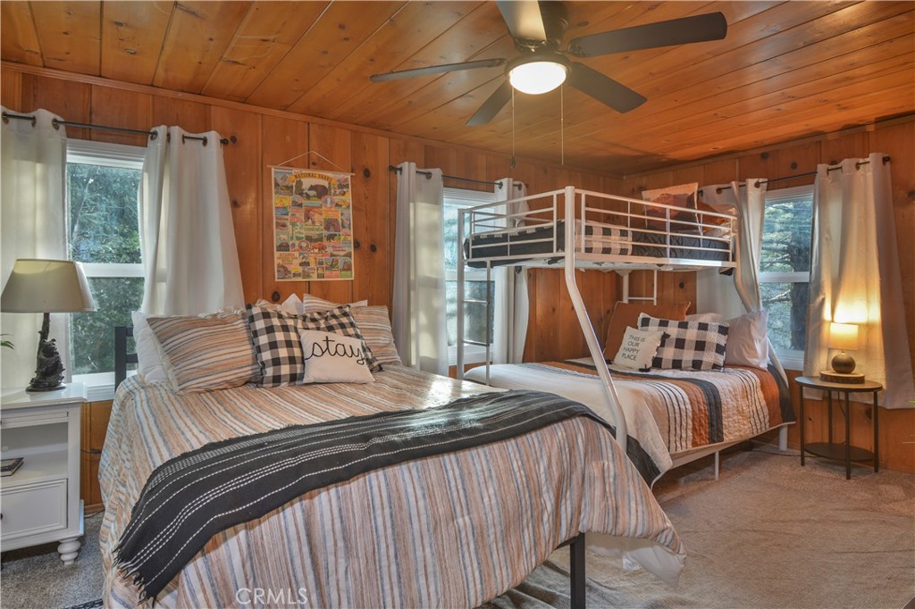 526 Dover Court Property Photo 20