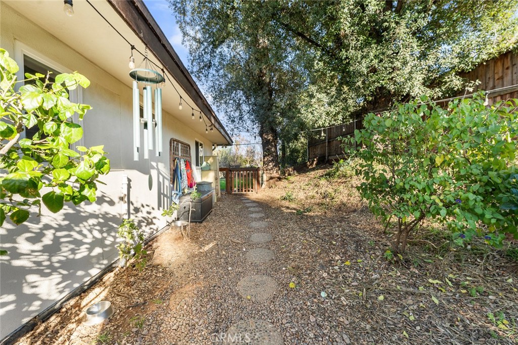 555 Terracina Boulevard Property Photo 23