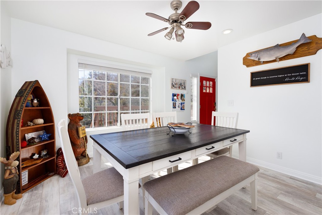 28824 Zion Drive Property Photo 10