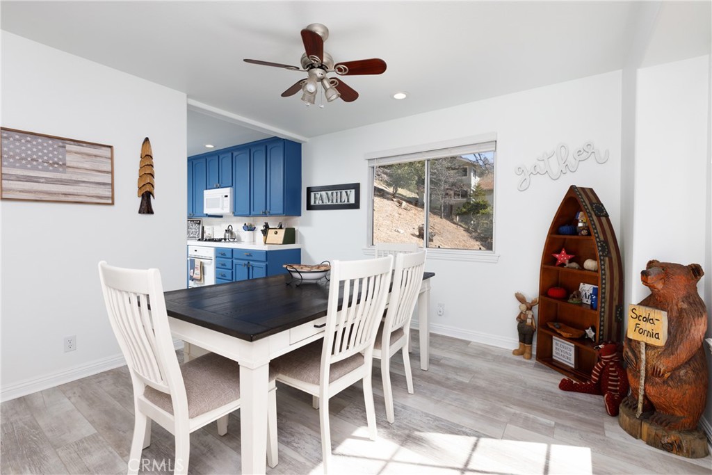 28824 Zion Drive Property Photo 11