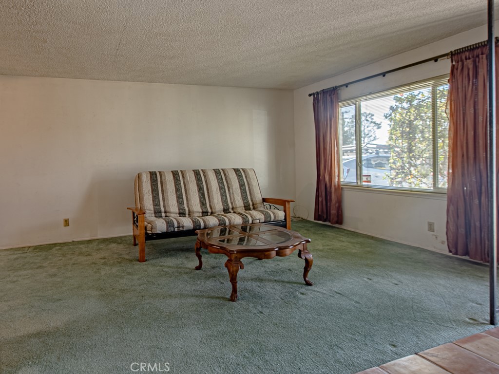 11675 Calvin Street Property Photo 8