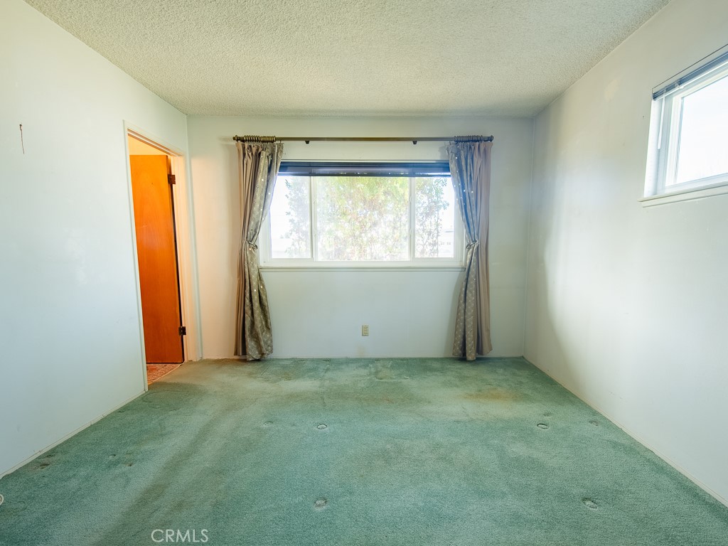 11675 Calvin Street Property Photo 23