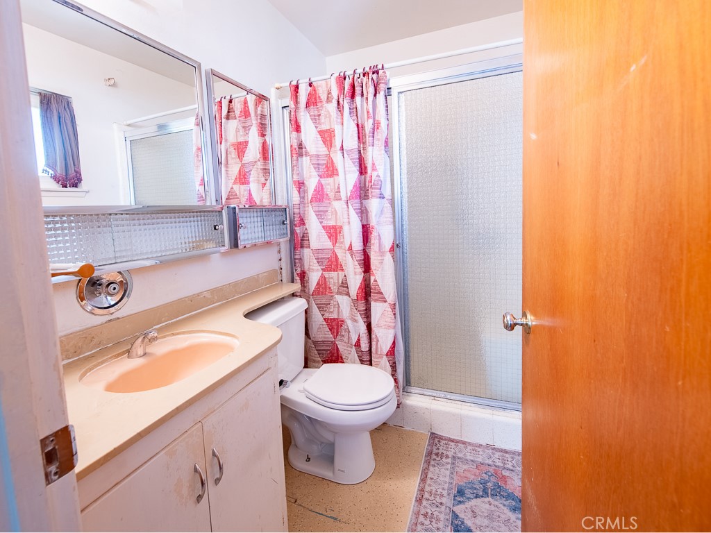 11675 Calvin Street Property Photo 24